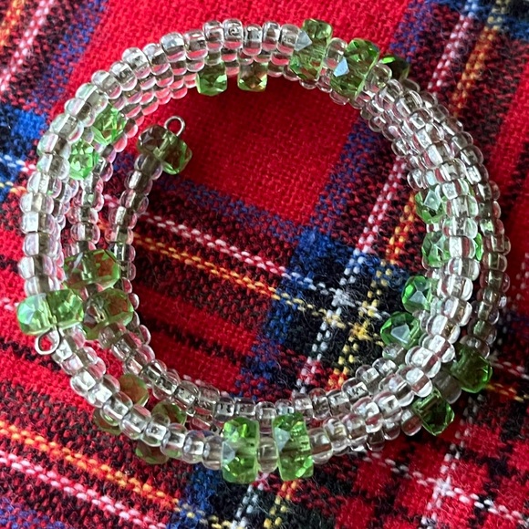 Bracelet Crystals Green and Clear - Picture 3 of 3